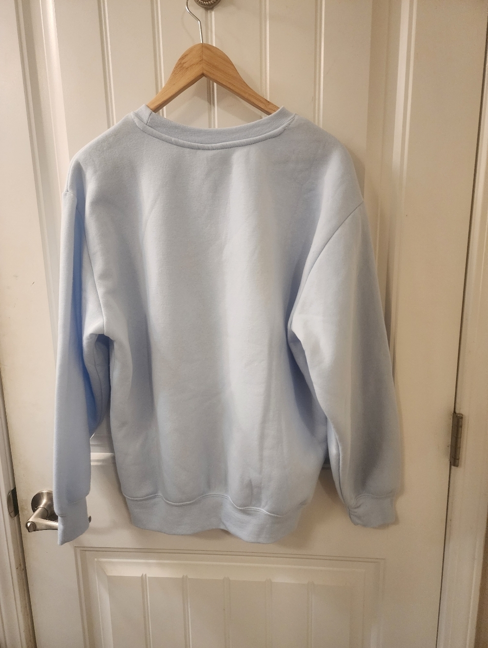 Disney Lilo & Stitch Sweatshirt Blue Crewneck Pullover Size L - Picture 4 of 4